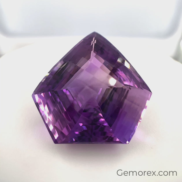 Amethyst Fancy Shape Shield Checkerboard Top 24x25mm