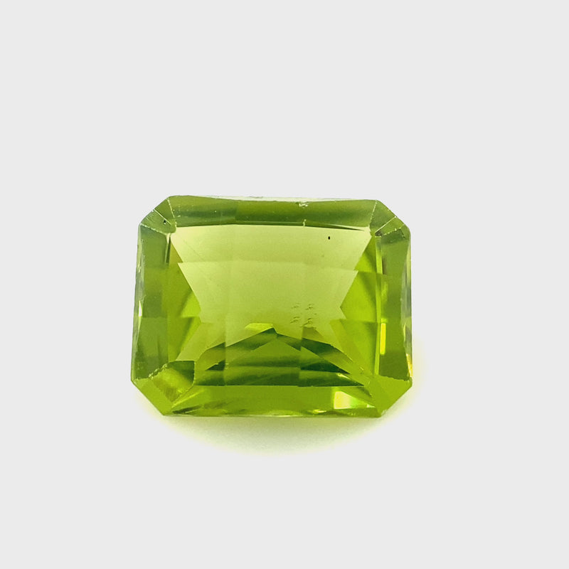 Peridot Radiant Checkerboard 10x8 mm